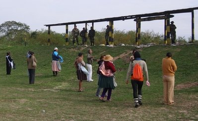 玻利維亞政府展開全民軍事訓練 提高民眾御敵能力