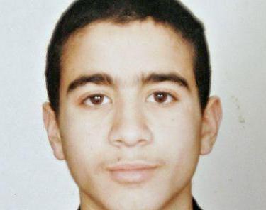 美審判關塔那摩最年輕囚犯 辯護律師當庭暈倒