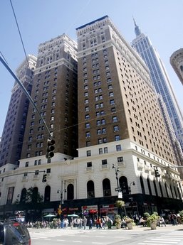 美駐泰國大使女兒紐約墜樓身亡 疑因參加派對醉酒