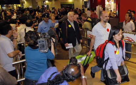 澳航客機墜毀為虛驚 是否與印尼火山有關無定論