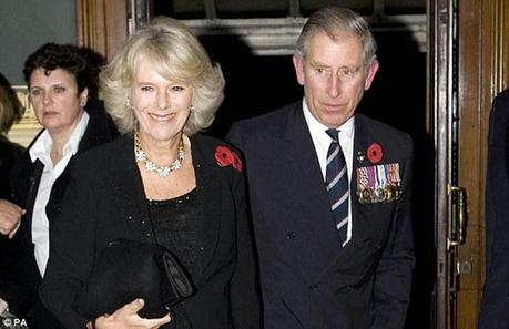 查爾斯首次公開支持卡米拉封后 大多數(shù)英國(guó)民眾反對(duì)