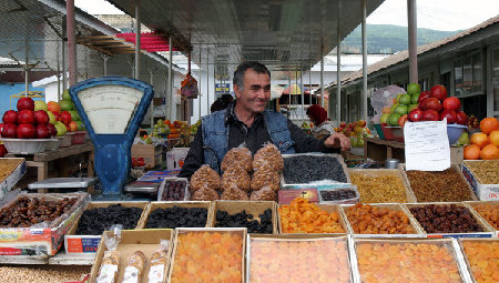 俄為國民爭取就業機會 擬禁止外國人在零售店<SPAN>工作</SPAN>