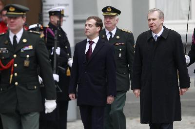 俄總統夫人出訪惹爭議 比利時媒體稱其太傲慢