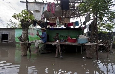 哥倫比亞一天發(fā)生兩起山體滑坡 數十人傷亡