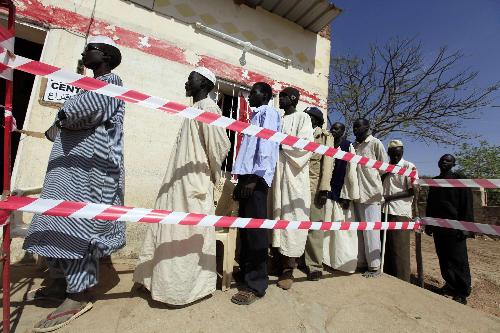 蘇丹南部獨立公投第二天投票結束（多圖）