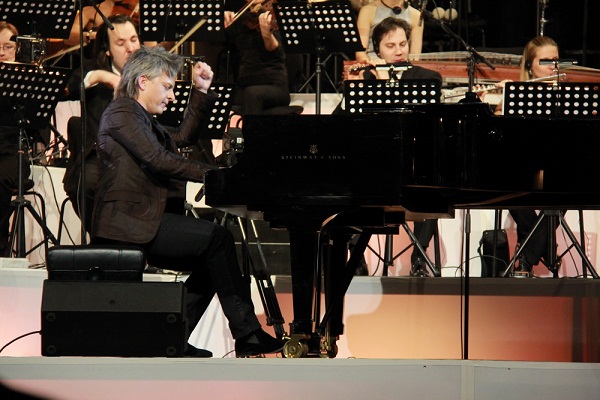 中國匈牙利藝術家聯袂出演 觀眾高度好評(圖)