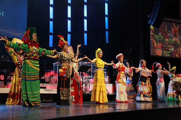 中國匈牙利藝術家聯袂出演 觀眾高度好評(圖)
