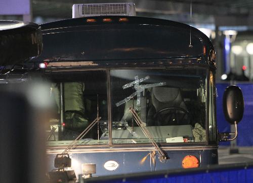 德機(jī)場員工槍擊美軍大巴致兩死兩傷 疑為恐怖襲擊