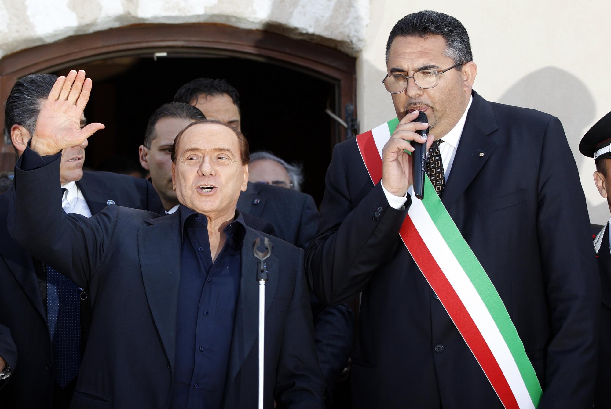 意總理視察地中海小島 為解難民危機欲買斷突尼斯漁船