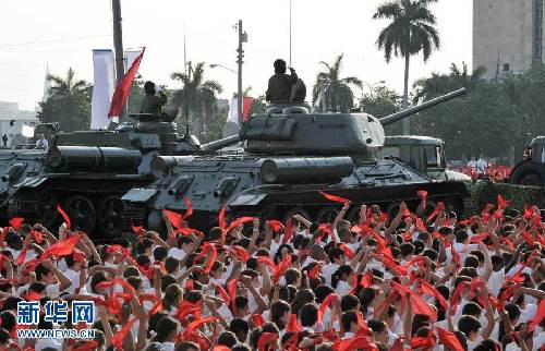 古巴閱兵紀念實行社會主義制度50周年
