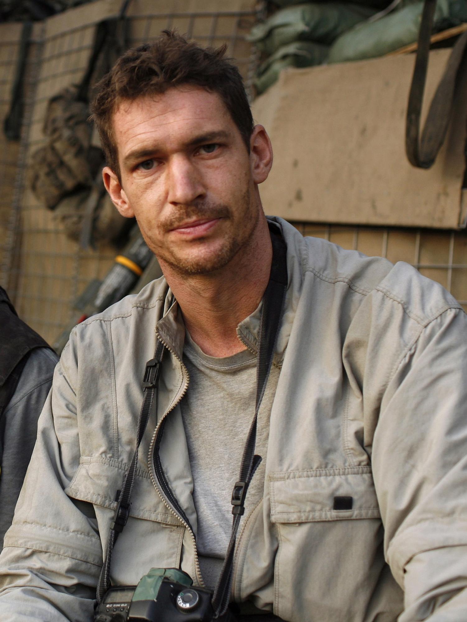 英美欲繼續對卡扎菲施壓 意擬派軍事顧問訓練利反對派