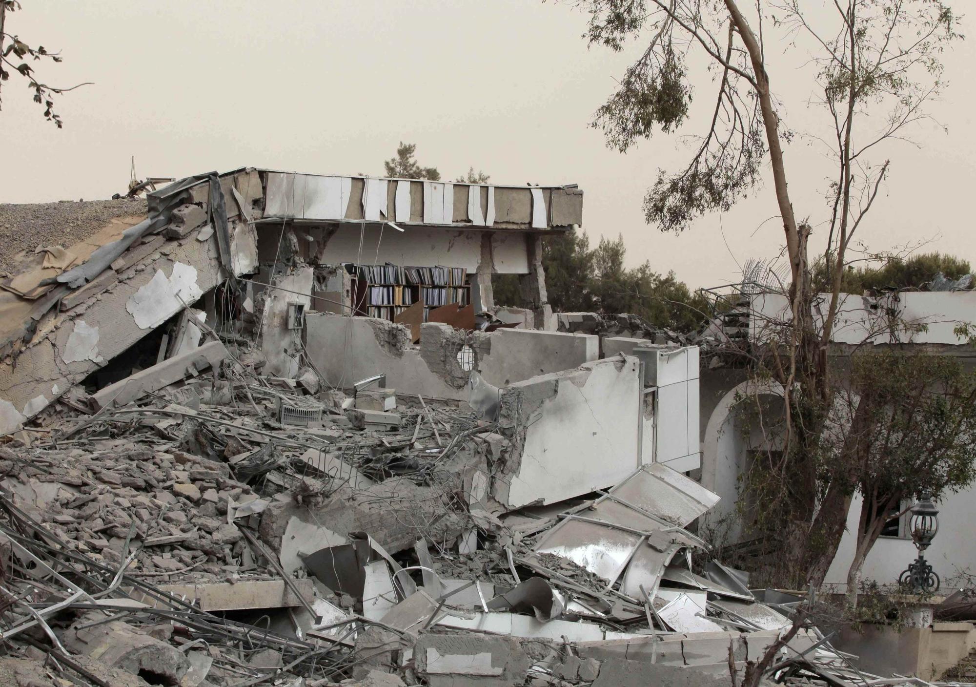 英媒指責西方國家雙重標準 轟炸利比亞放任敘利亞