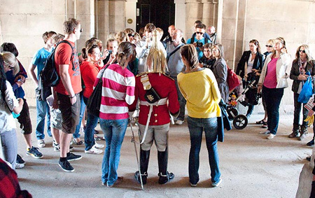 英矮個騎兵意外躥紅 小身材老資格粉絲眾多（圖）