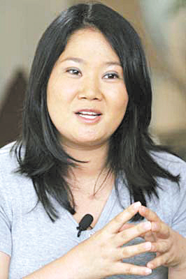 藤森之女支持率在秘魯總統競選中領先