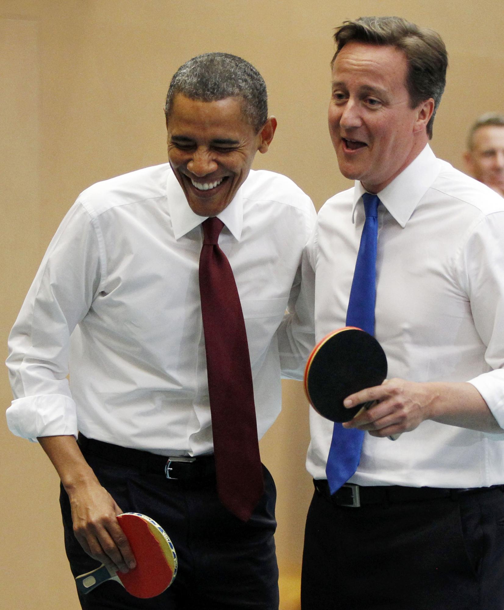 寫錯日期、乒乓慘敗、樂隊搗亂 奧巴馬訪英有點兒“衰”