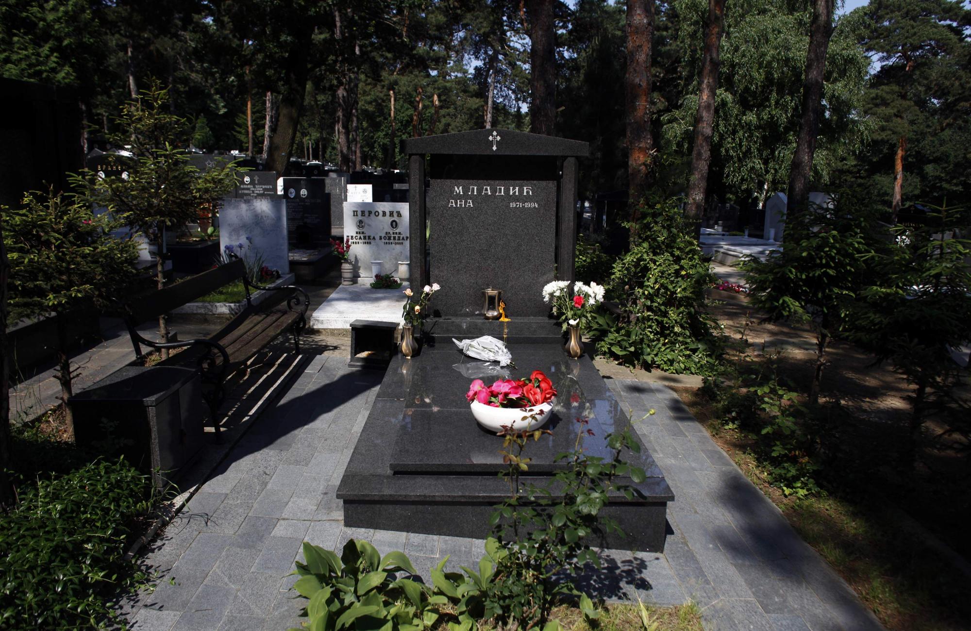 姆拉迪奇或于31日被引渡 獲準前往女兒墓地探望