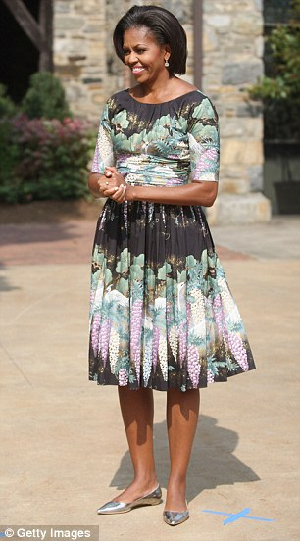 凱特喜好舊衣新穿 米歇爾著裝回歸平民路線