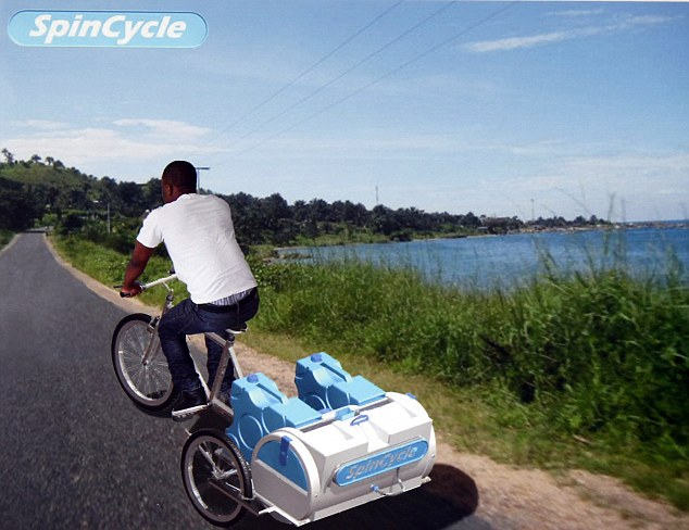 英大學生發明“人力洗衣機” 通過腳踏車清洗甩干衣物