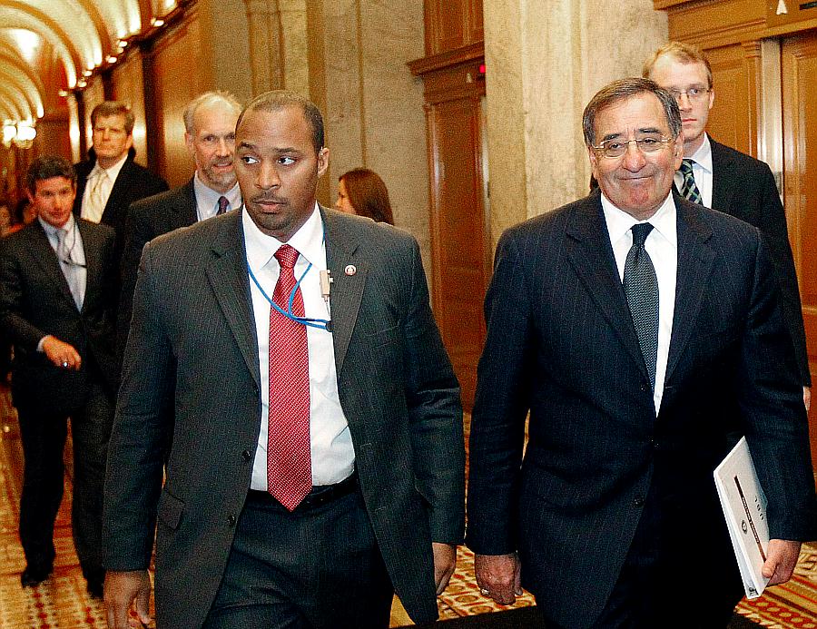 擊斃拉登頭號功臣浮出水面？美國網友懷疑他就是情報員約翰！