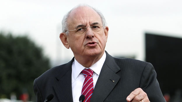 巴西“大嘴巴”國防部長辭職 口無遮攔惹禍上身