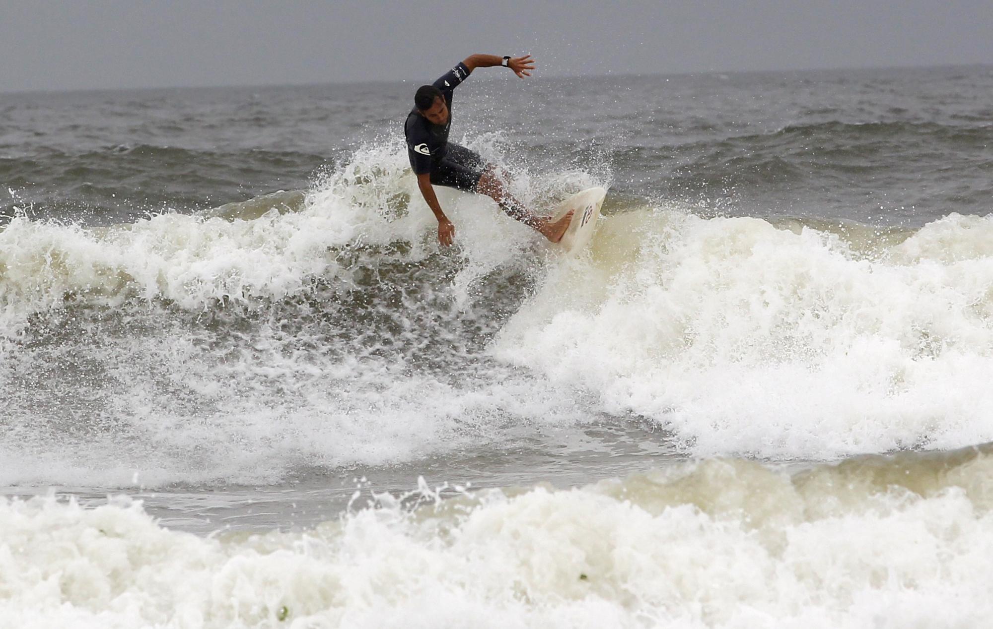 組圖：颶風“艾琳”襲擊美國東海岸 民眾淡定應對