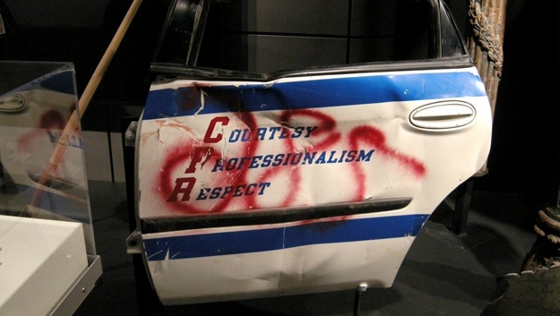 FBI公布9·11事件中19名劫機(jī)分子照片