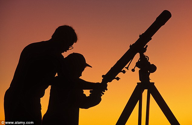 半世紀以來最亮超新星爆發今晚上演 英國境內可用望遠鏡觀看