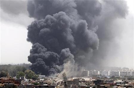 北約轟炸利比亞軍事目標情報來源:24歲