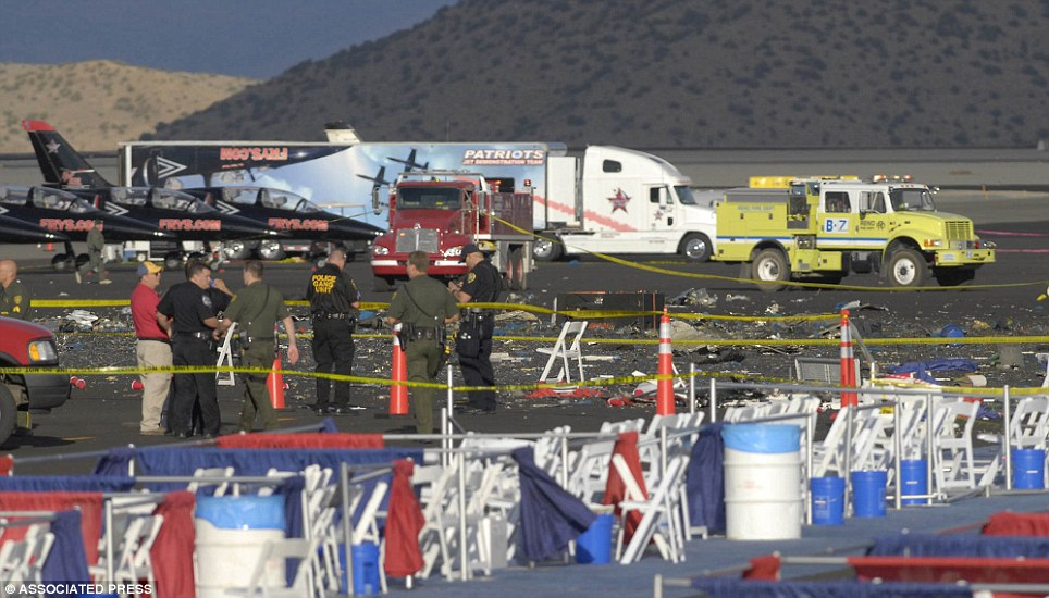 美飛行員墜機前力挽狂瀾 調(diào)查工作重點鎖定機尾