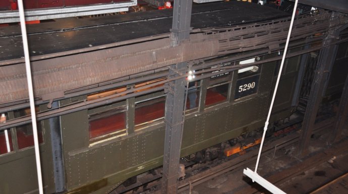 近百年歷史車廂重新使用 紐約市民地鐵上體驗回到過去