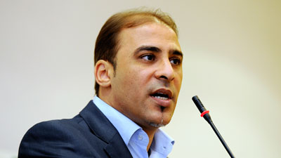 傳卡扎菲發言人易裝逃命被捕 三兒子又遭國際通緝