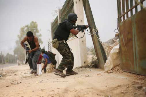 利當局稱已攻下蘇爾特大學 市內激戰仍繼續(圖)