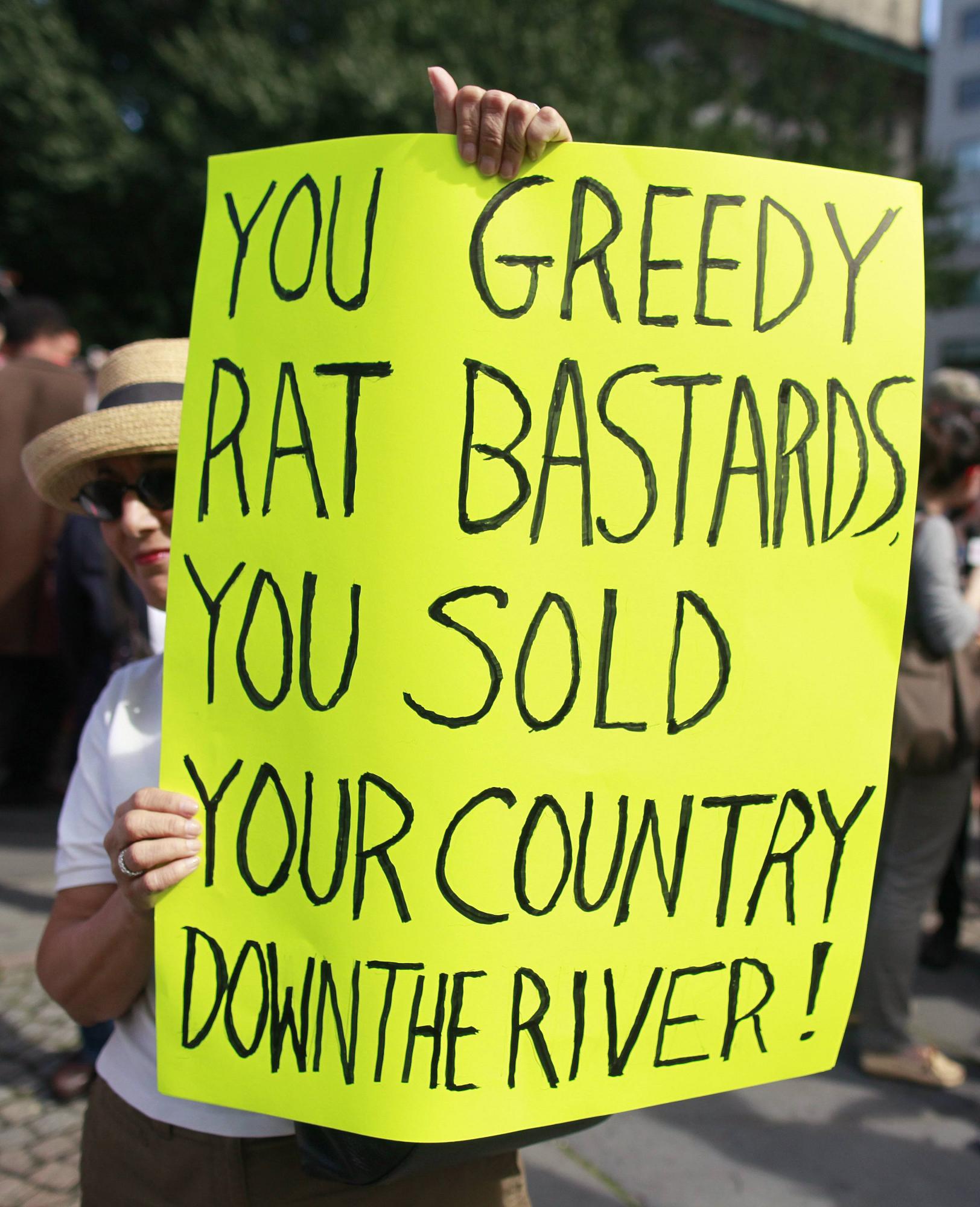 紐約億萬(wàn)富翁被“登門拜訪” 警方態(tài)度軟化很克制