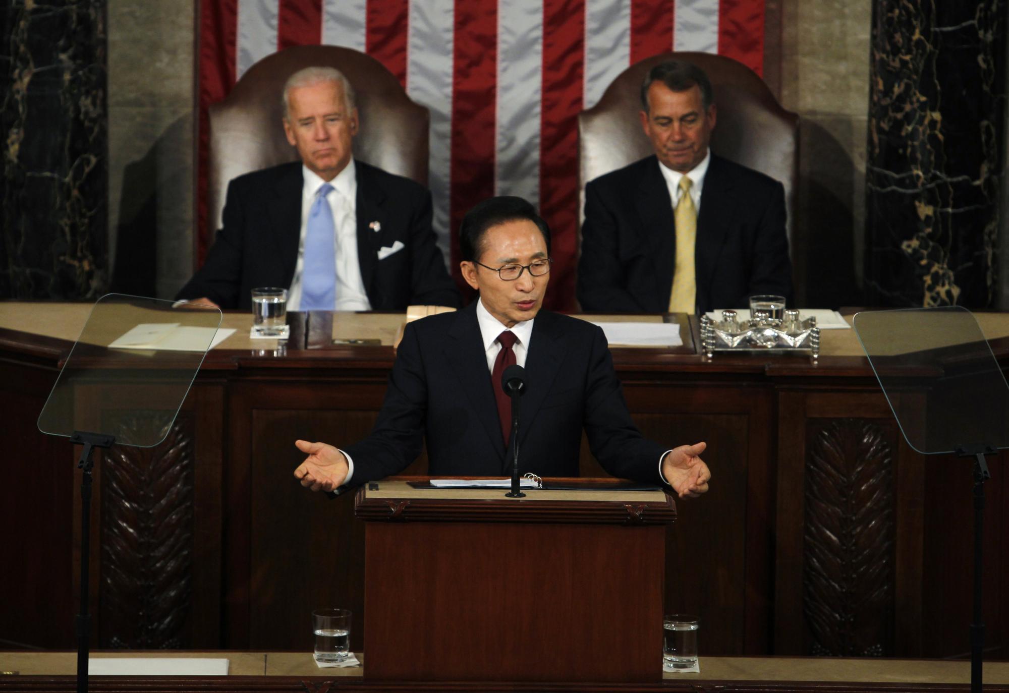 李明博美國行收獲多 自貿協定有望加深同盟關系