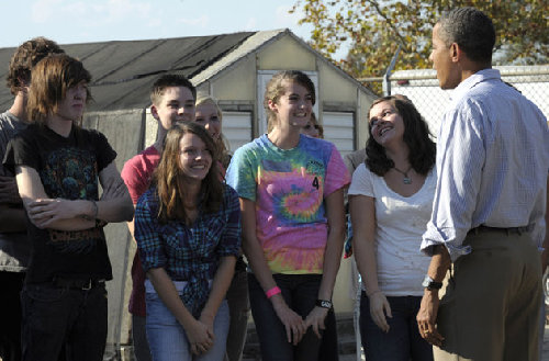 奧巴馬風(fēng)頭不敵賈斯丁·比伯？ 借歌星八卦拉攏粉絲