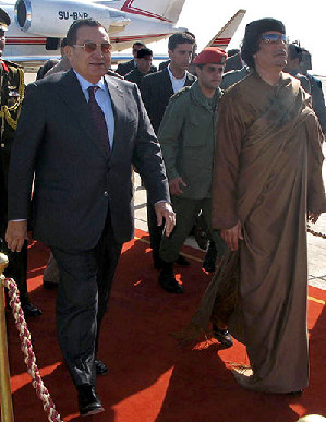 穆巴拉克聽聞卡扎菲死訊后大哭昏厥 據(jù)稱已腦死亡