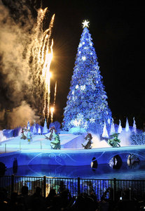 圣誕樹的花樣：英國流行紙質版 日本燈飾多獲吉尼斯紀錄