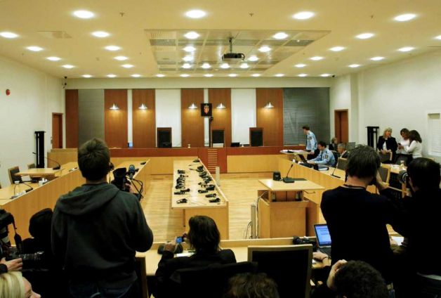 挪威爆炸和槍擊案聽證會(huì)首次公開 兇手試圖演講被法官掐斷