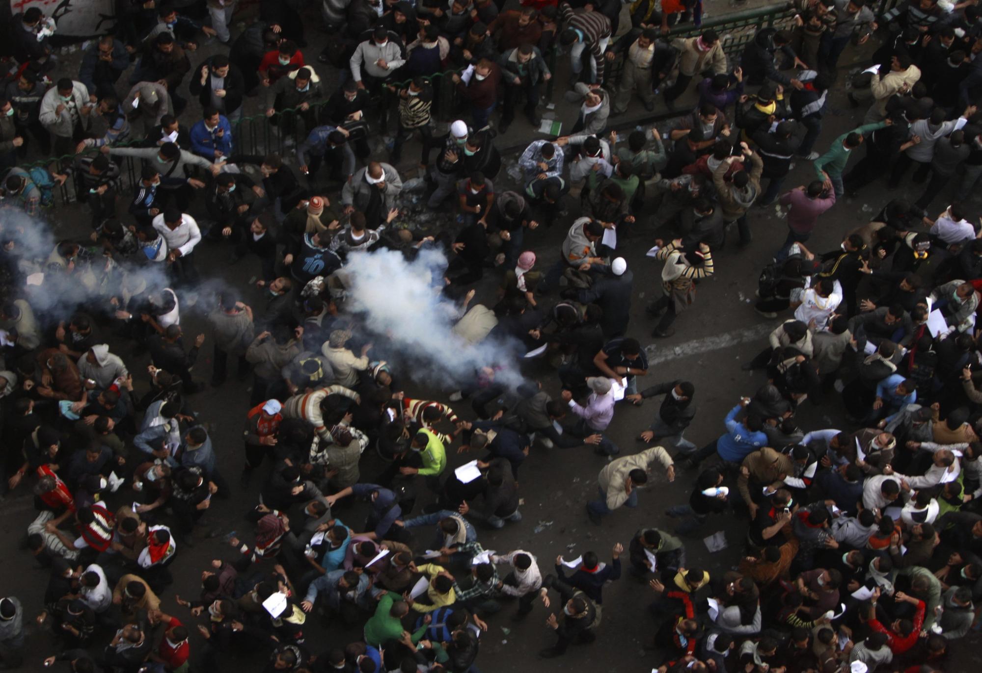 埃及過(guò)渡政府請(qǐng)辭 “二次革命”或開(kāi)始已致大量傷亡