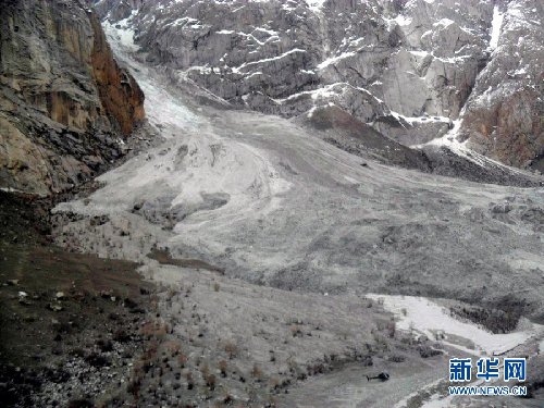 巴基斯坦軍方公布雪崩事故現場照片