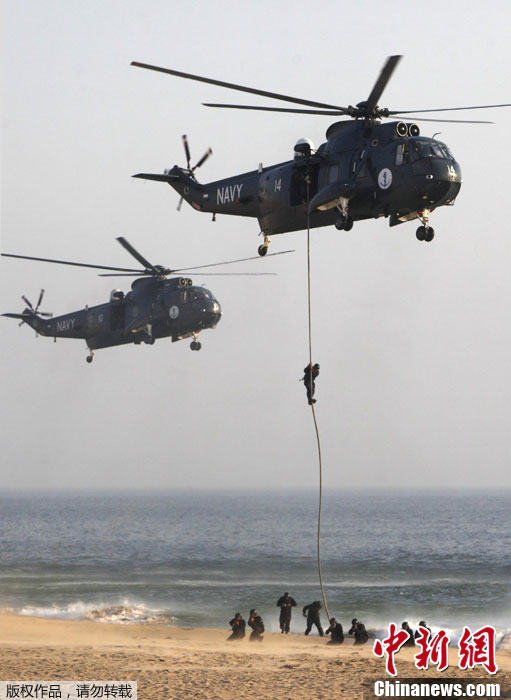 高清:全程直擊“和平-13”多國海上聯合軍演