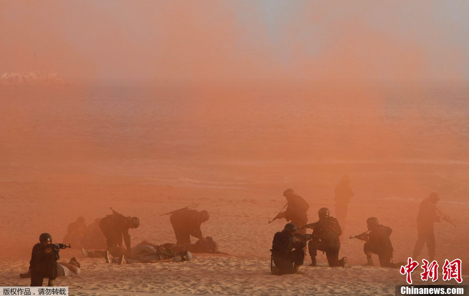 高清:全程直擊“和平-13”多國海上聯合軍演