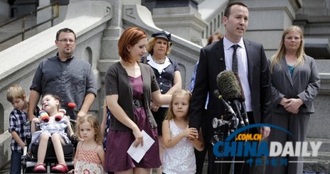 美國跨性別小女孩被學(xué)校禁用女廁 告校方歧視勝訴