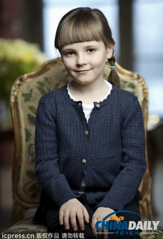 組圖：含著“金湯匙”出生 各國王室寶寶萌照大比拼