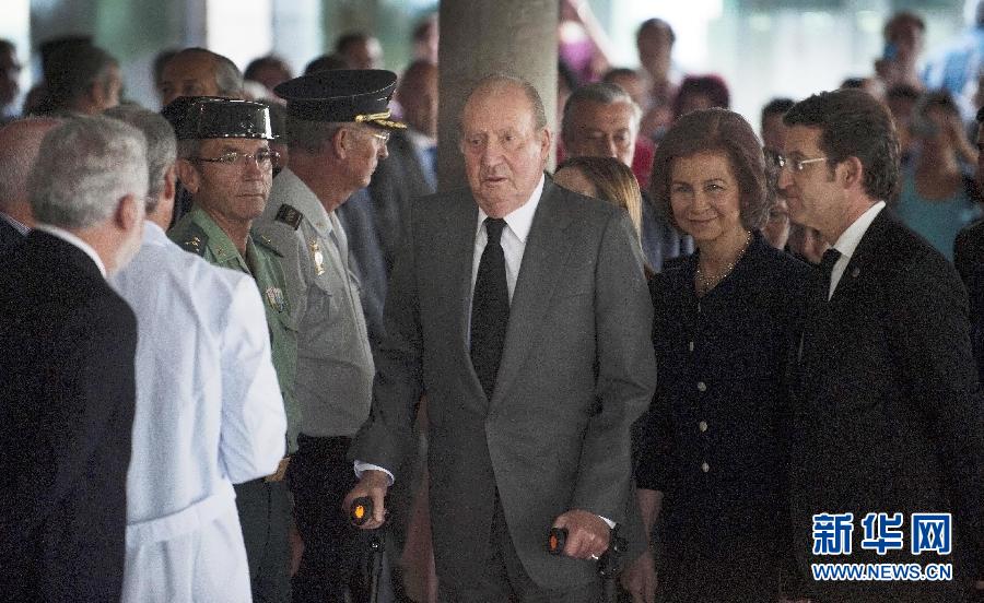 西班牙火車脫軌事故已80人死亡 全國(guó)哀悼三天