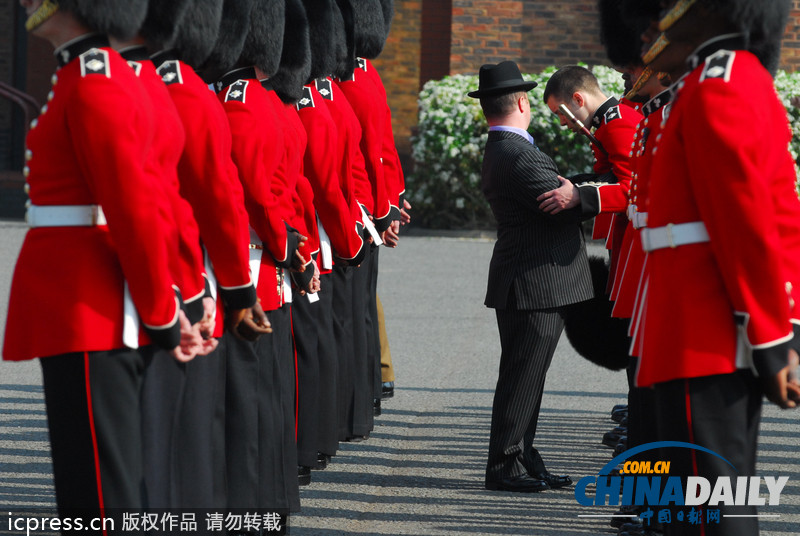 “八一”建軍節(jié)來(lái)臨 盤(pán)點(diǎn)各國(guó)“虛弱”大兵（組圖）