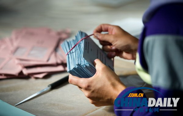 德國大選計票工作緊張進(jìn)行 默克爾將連任聯(lián)邦總理