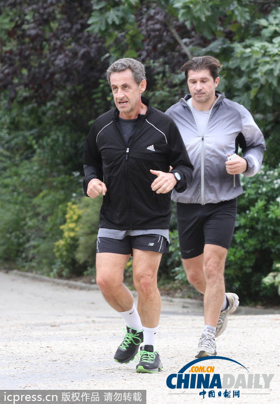 薩科齊涉腐指控被撤銷 輕松慢跑有望重返政壇（圖）