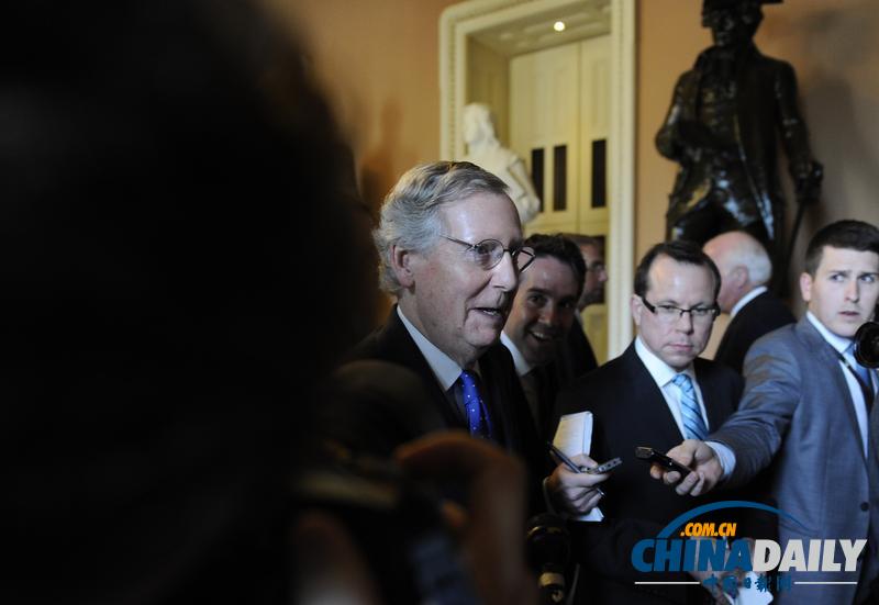 美參議院投票通過議案結束聯邦政府關門