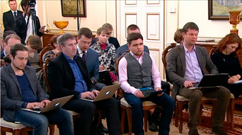 普京開新聞發布會 稱烏克蘭事件系違憲政變和武裝奪權